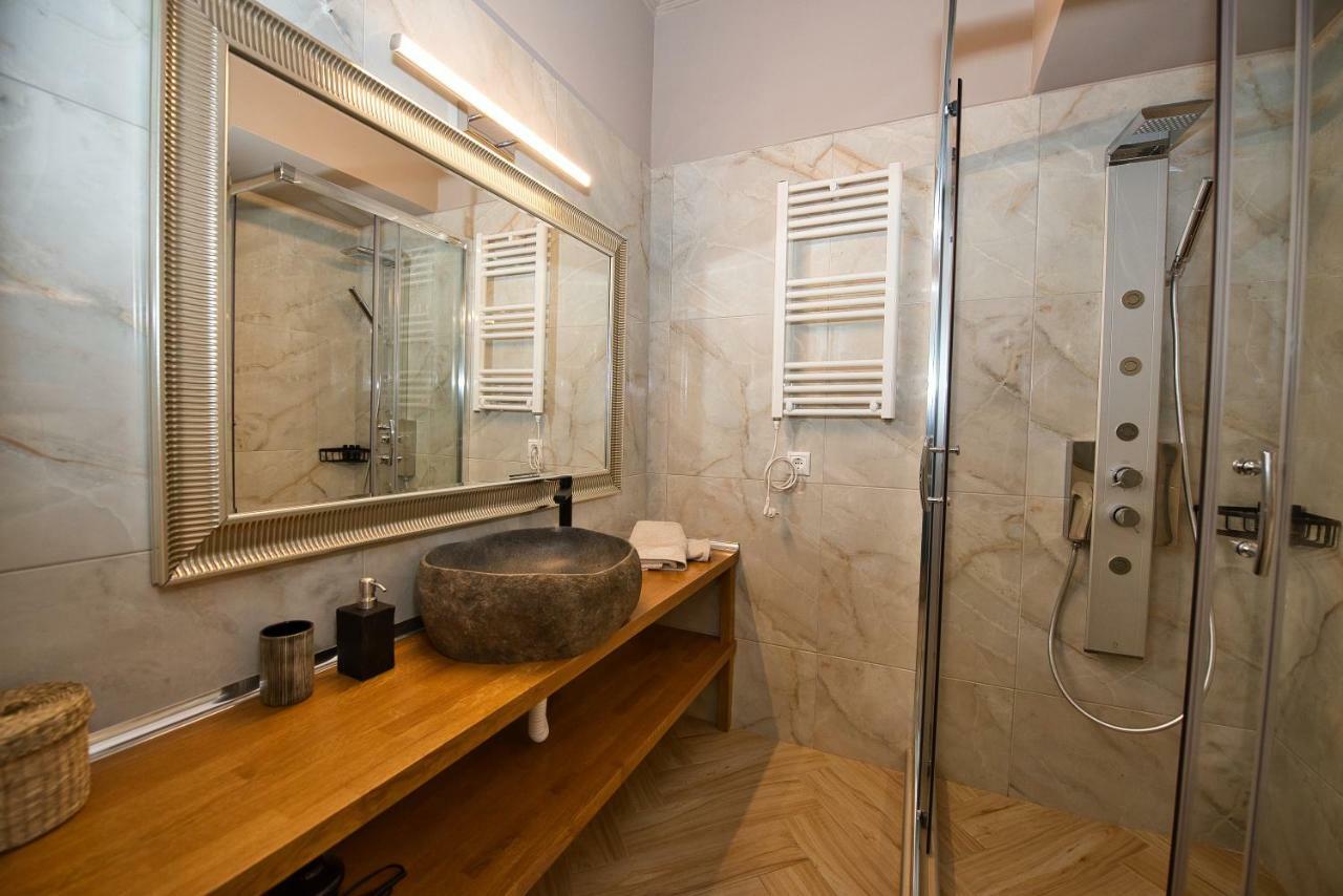 Rastoni Athens Suites Near Acropolis At Tsatsou Street ภายนอก รูปภาพ