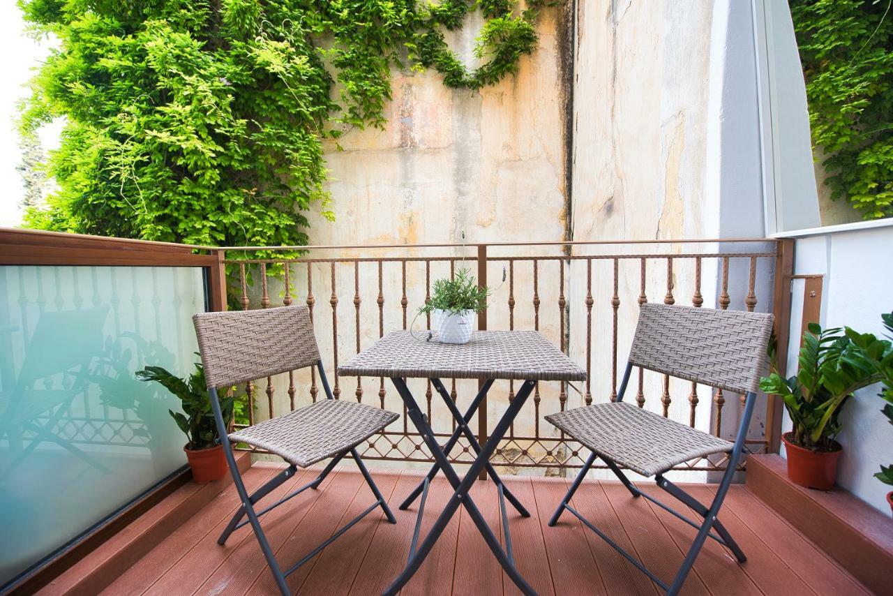 Rastoni Athens Suites Near Acropolis At Tsatsou Street ภายนอก รูปภาพ